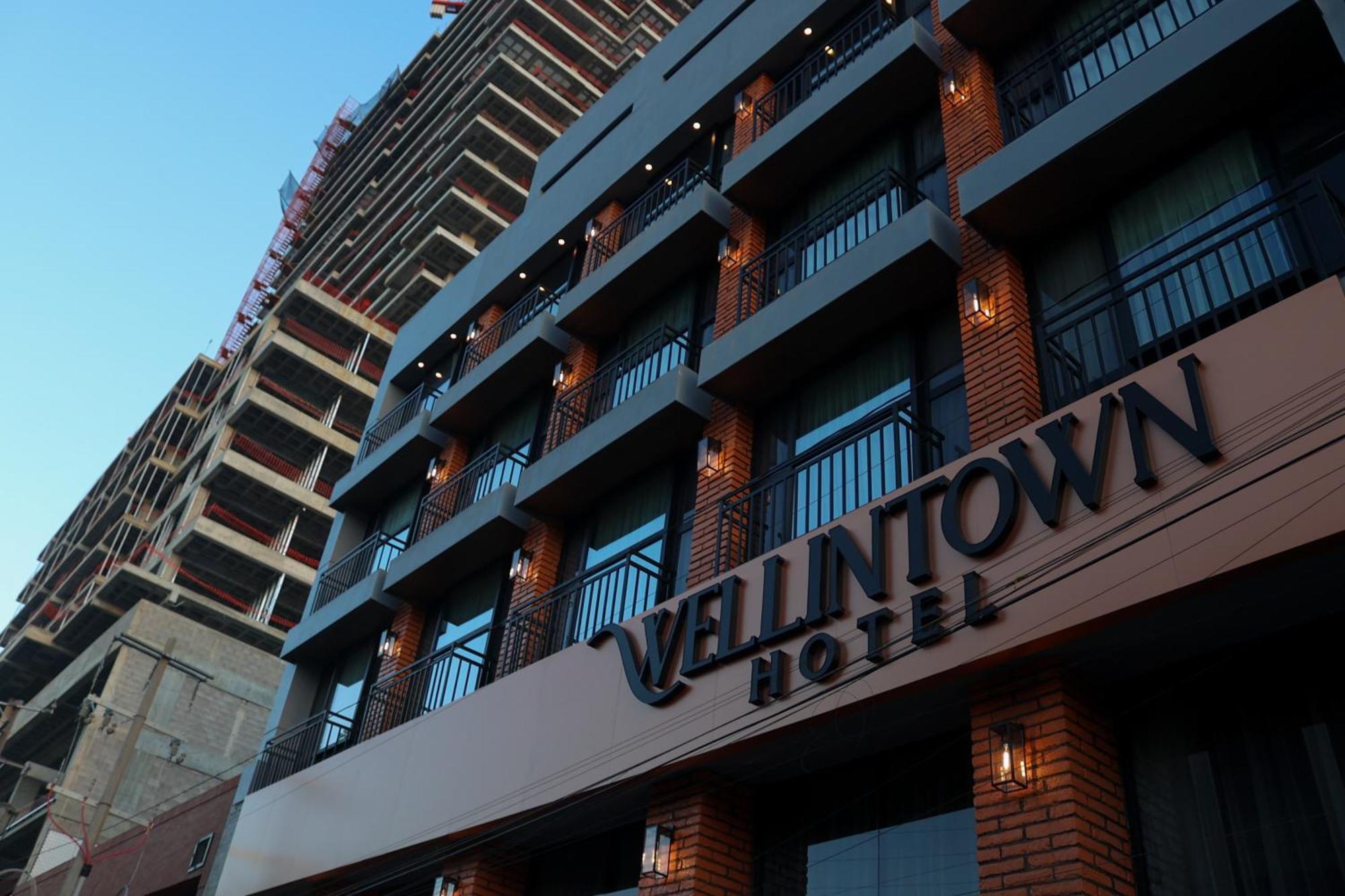 Hotel Wellintown Тихуана Экстерьер фото